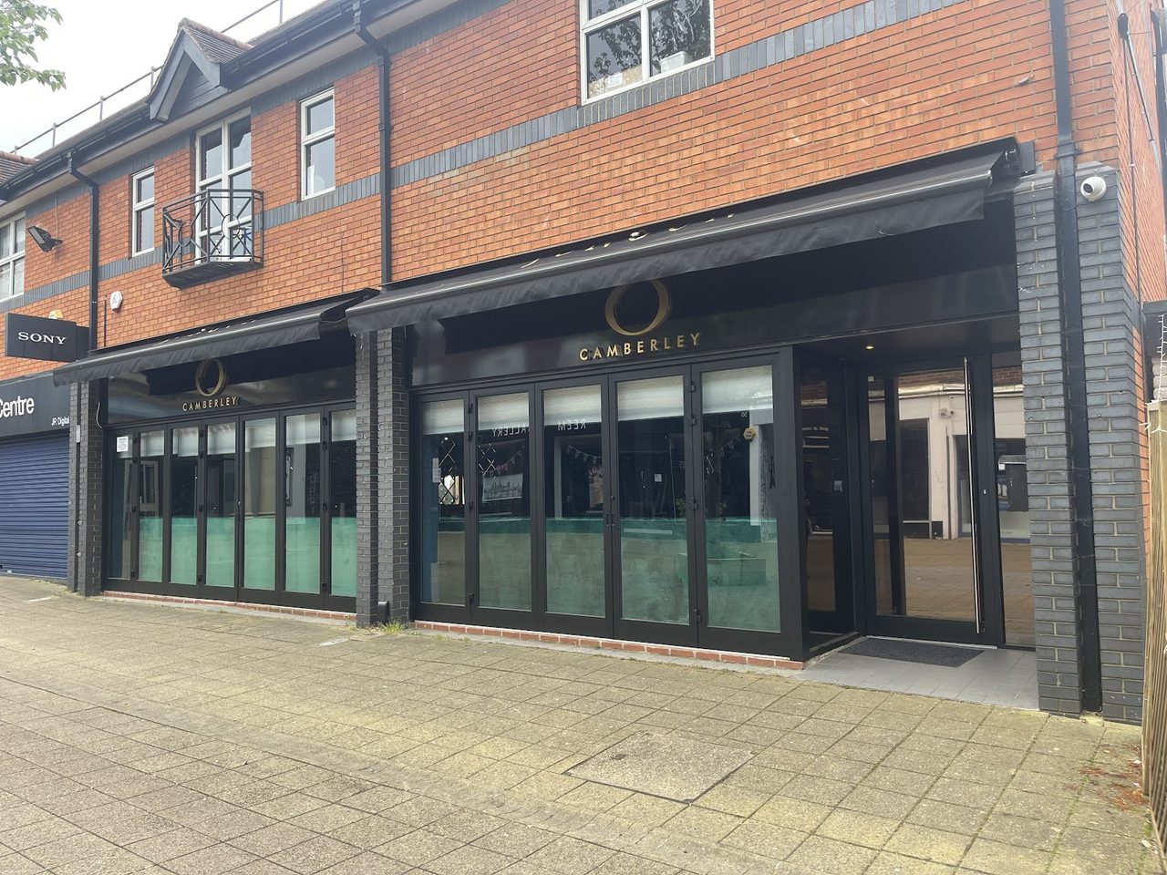 O, Camberley