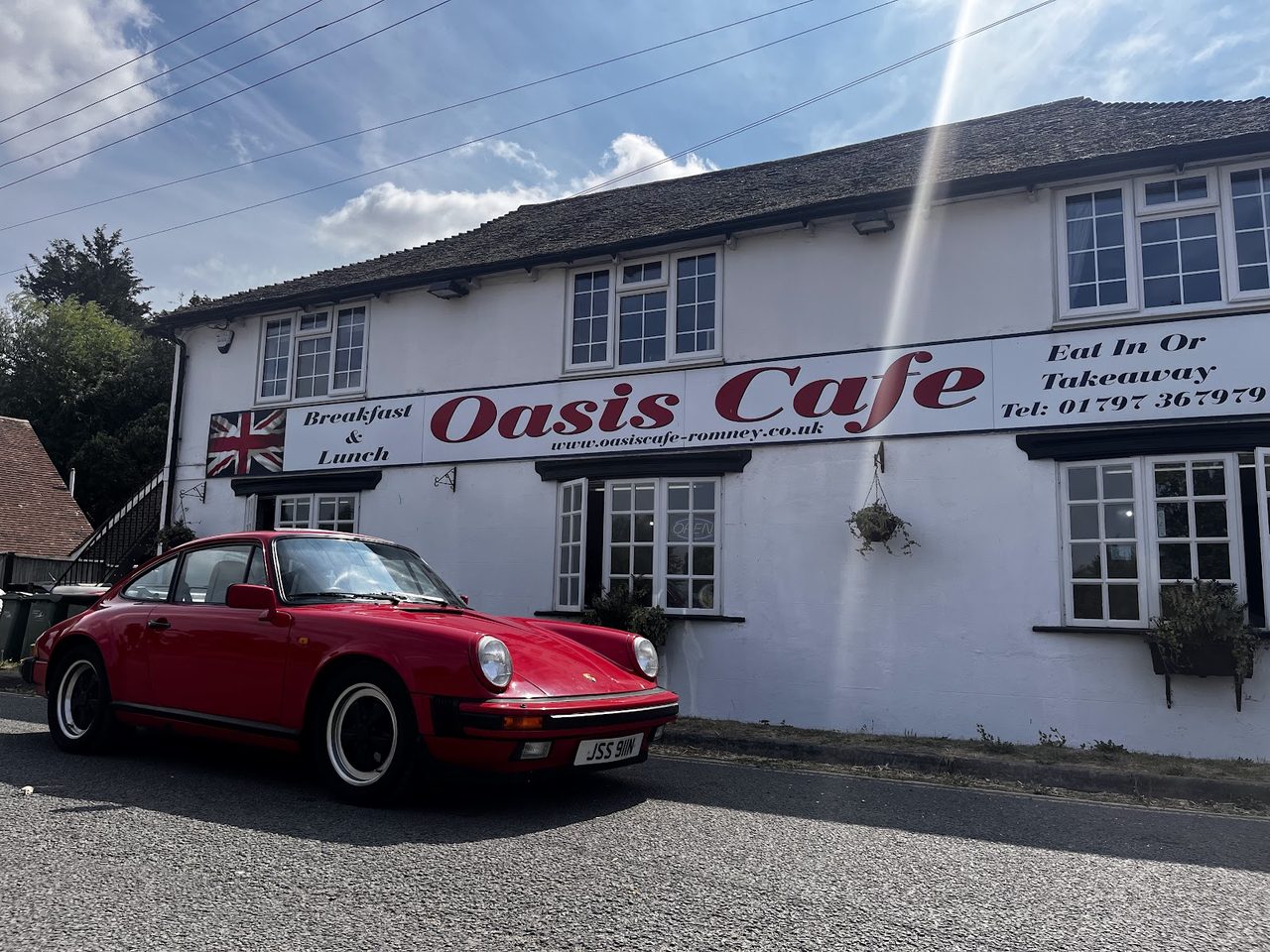 Oasis Cafe