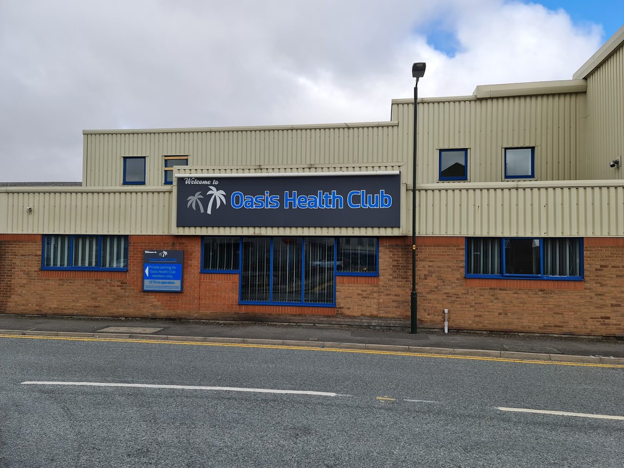 Oasis Cafe & Health Club