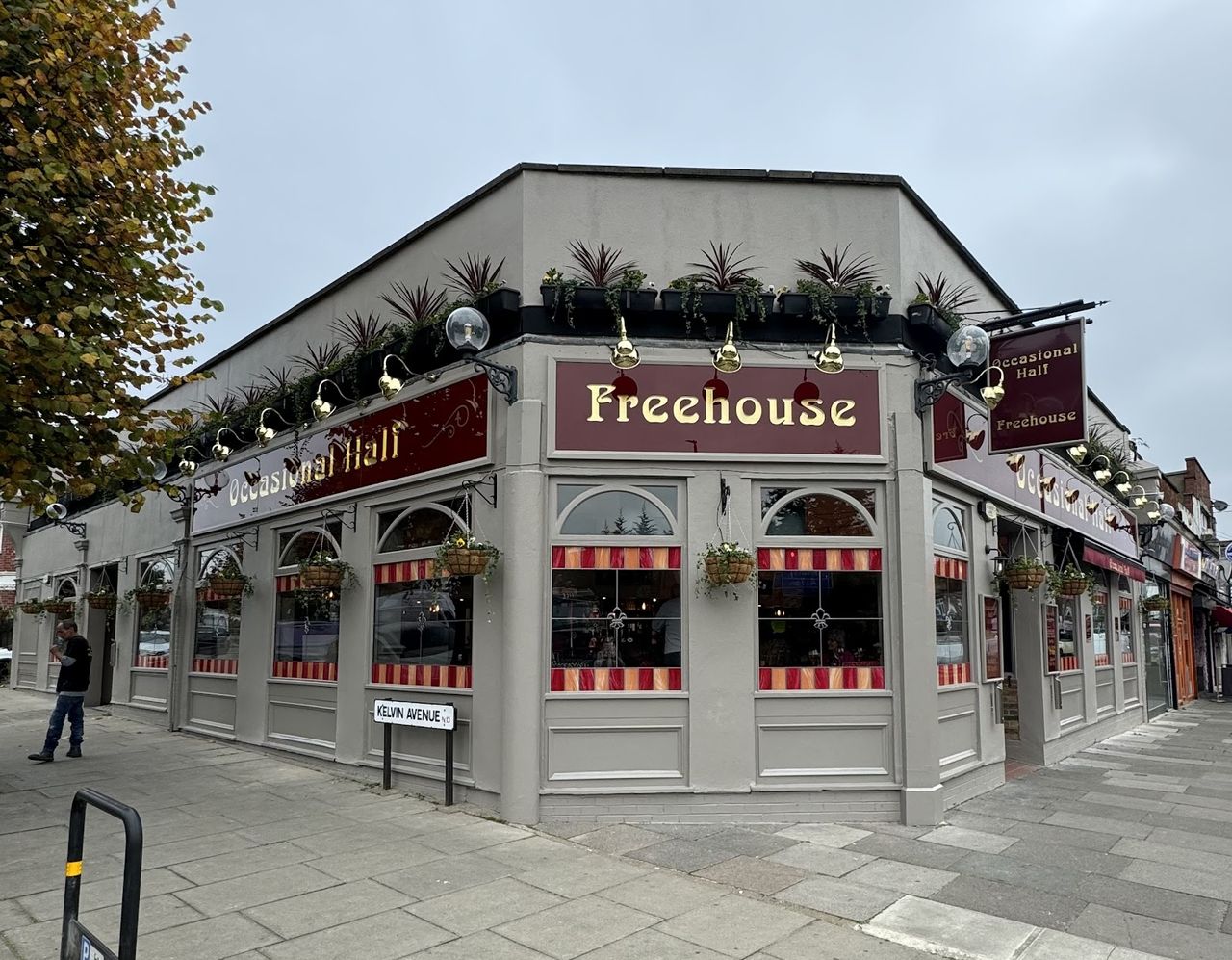 Occasional Half Palmers Green London