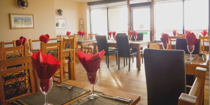Ocean Cafe Bar & Restaurant