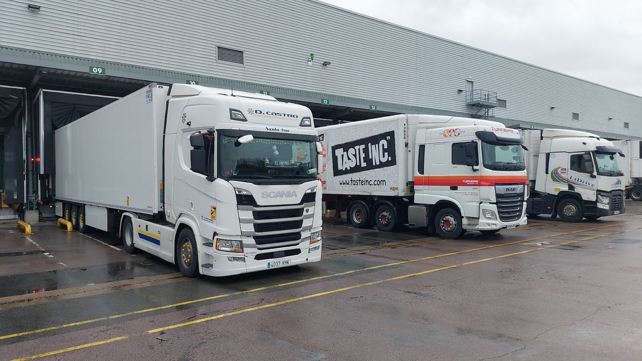 OCS Group UK Ltd @ ASDA Distribution Bedford