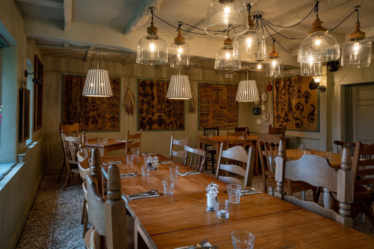Old House Inn
