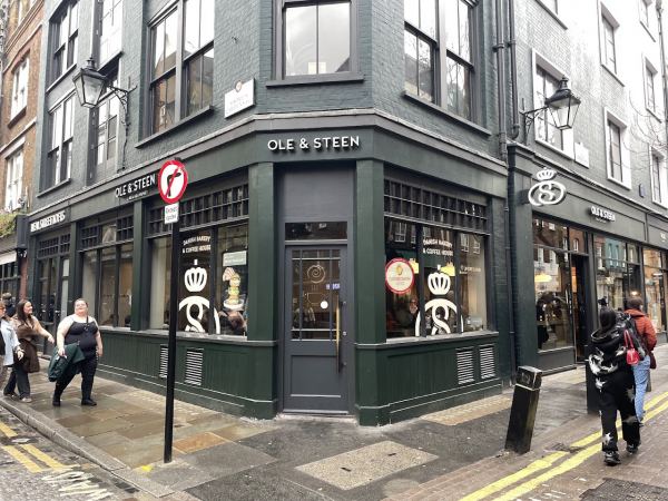 Ole & Steen Seven Dials