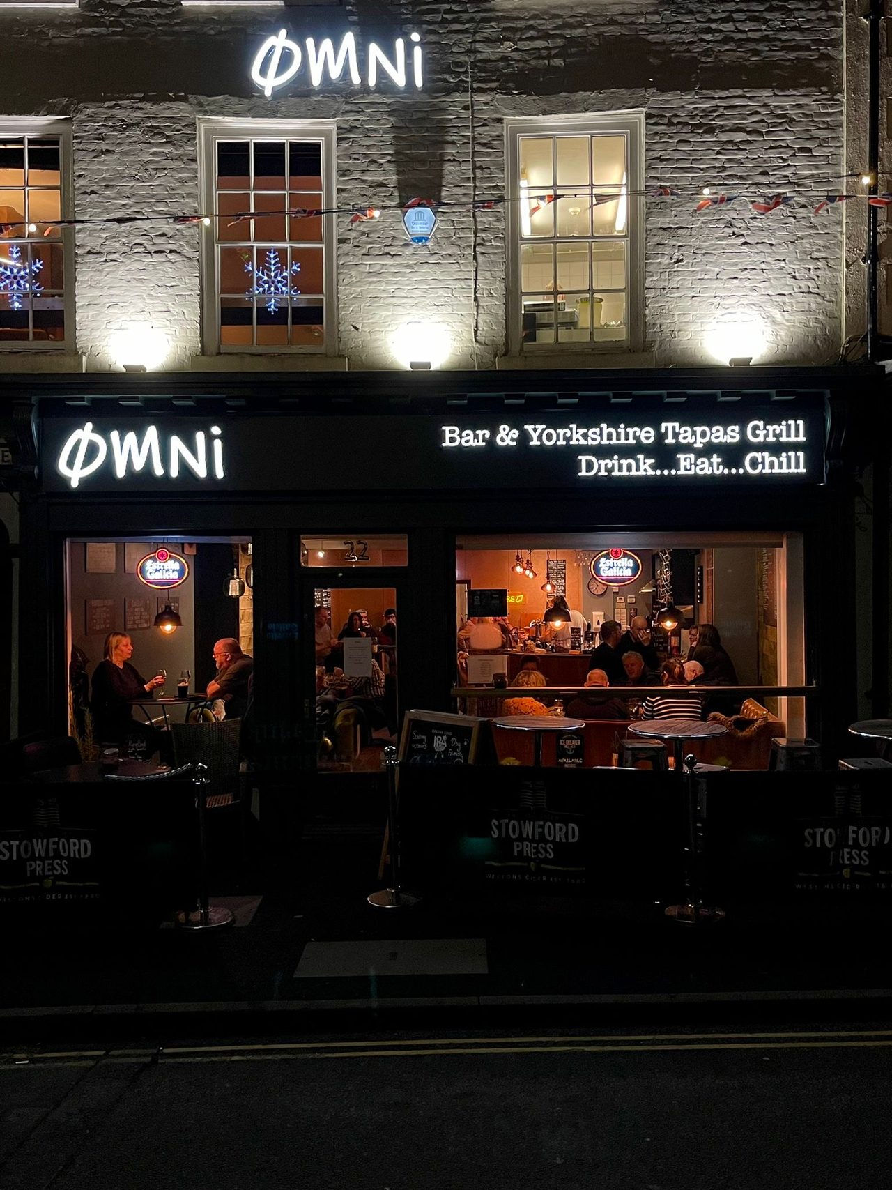 Omni