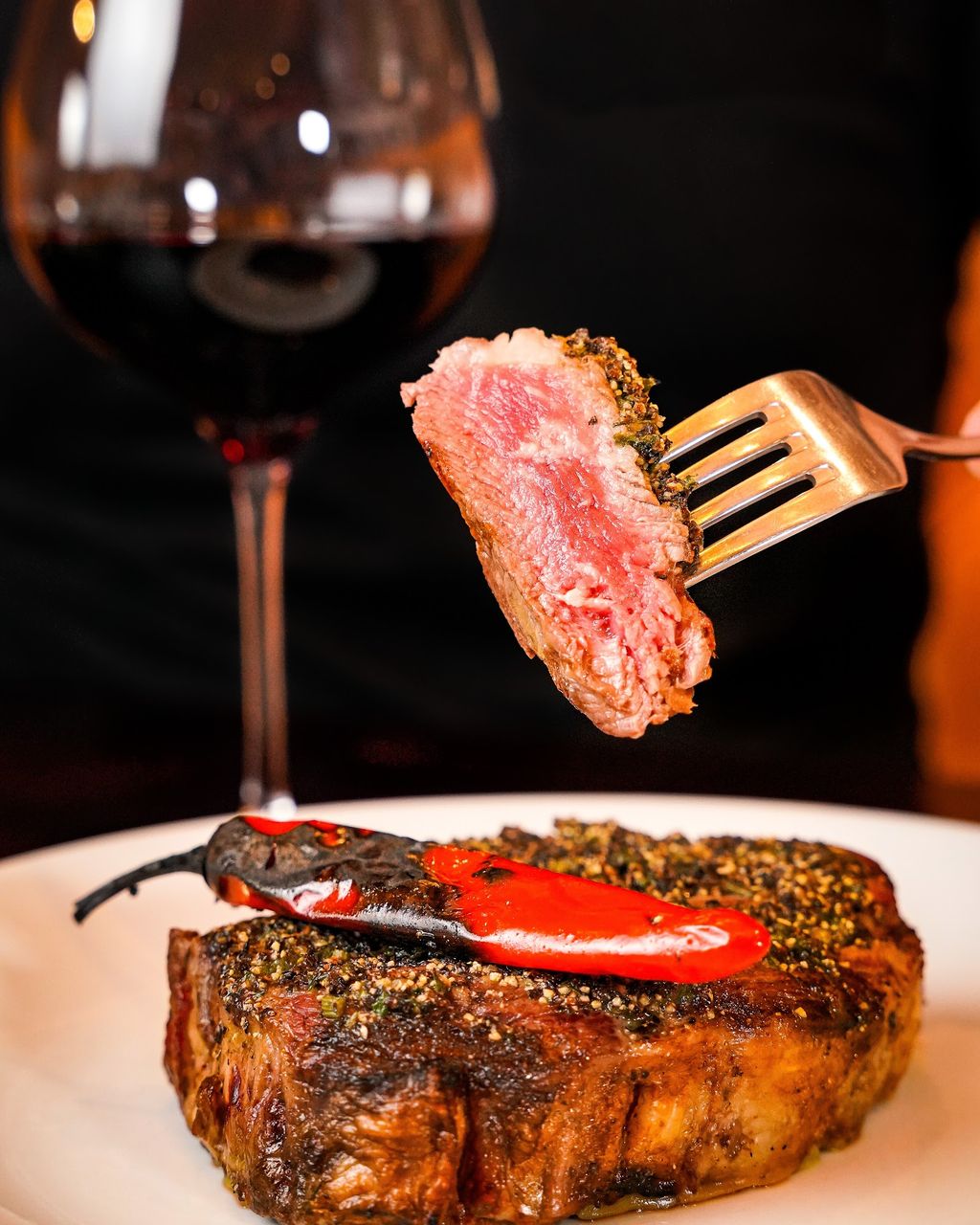 Omnino Steakhouse