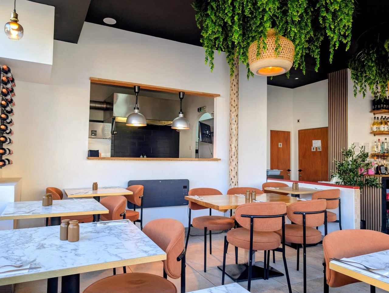Oruam Restaurant