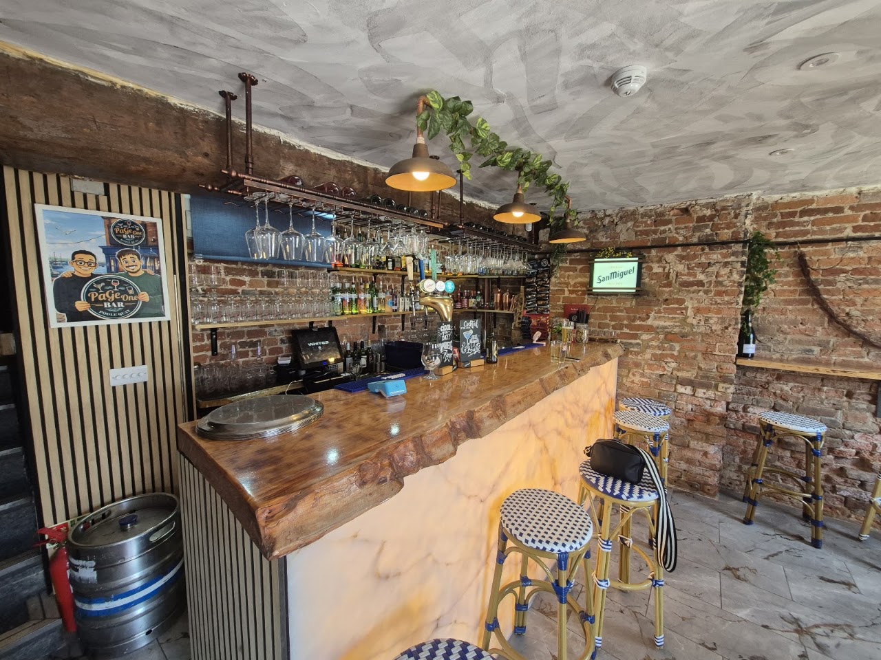 Page One Bar