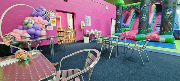 Palace Play, Pantry & Treats