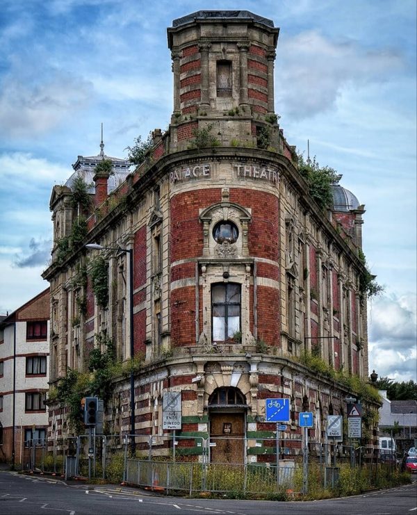 Palace Theatre Cafe