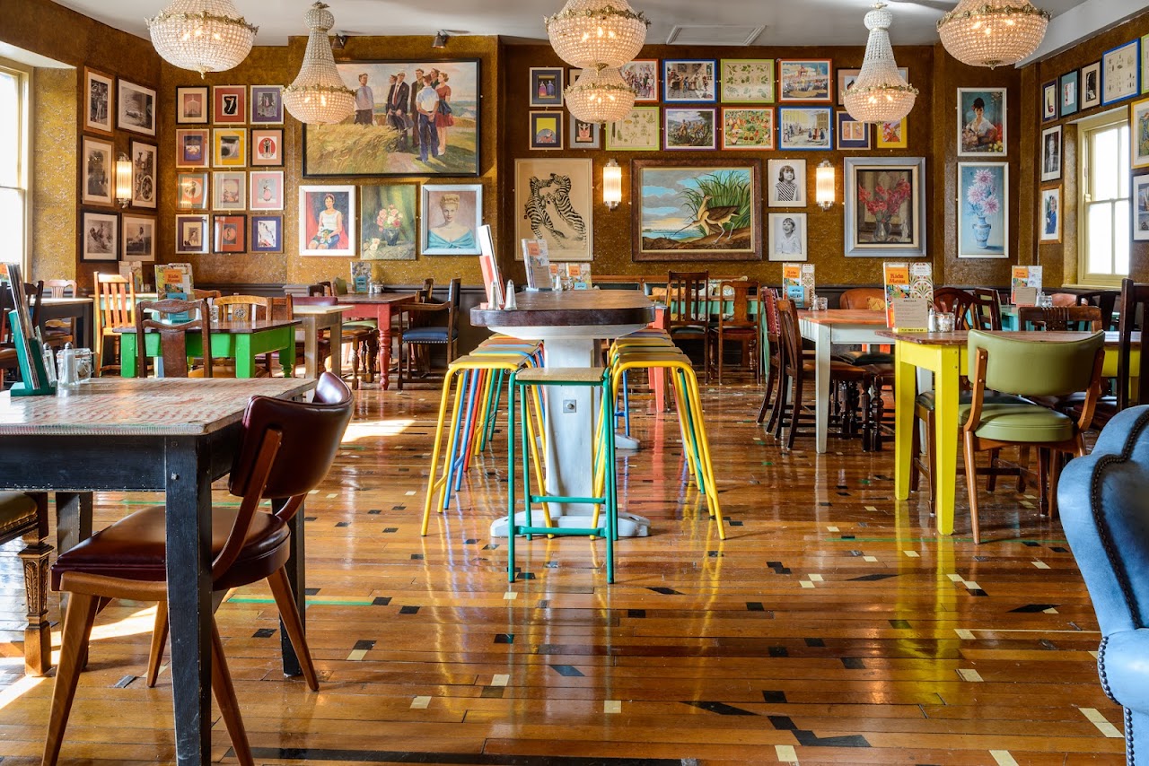 Paletto Lounge