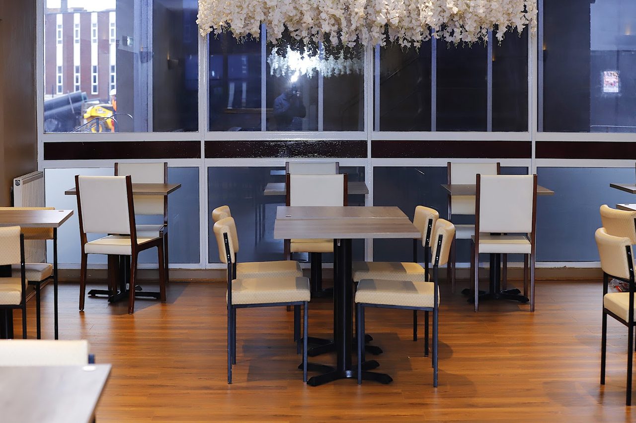 Pamuzinda Restaurants Ltd