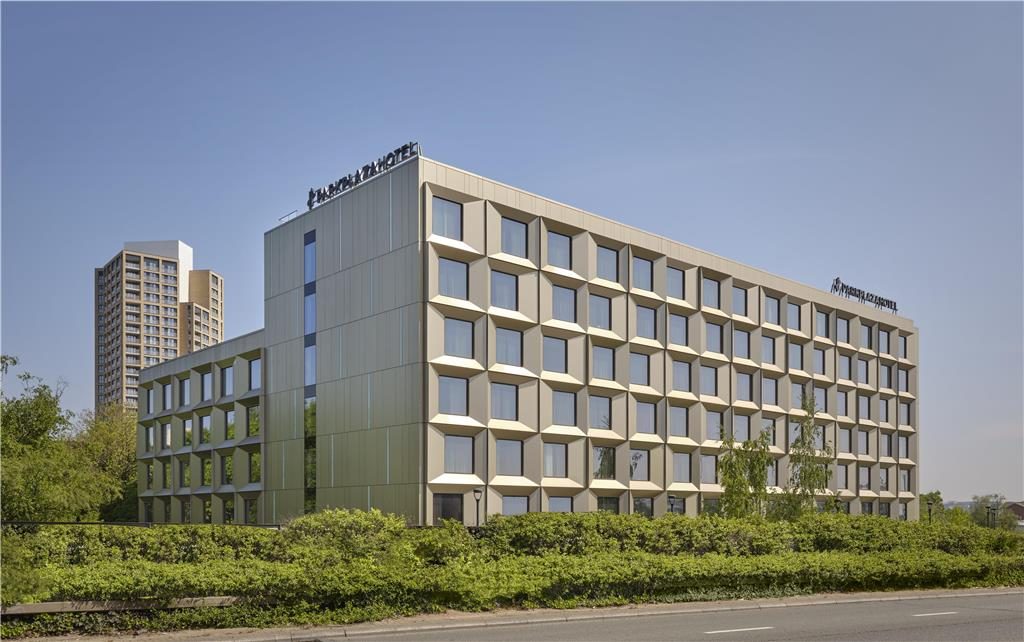 Park Plaza