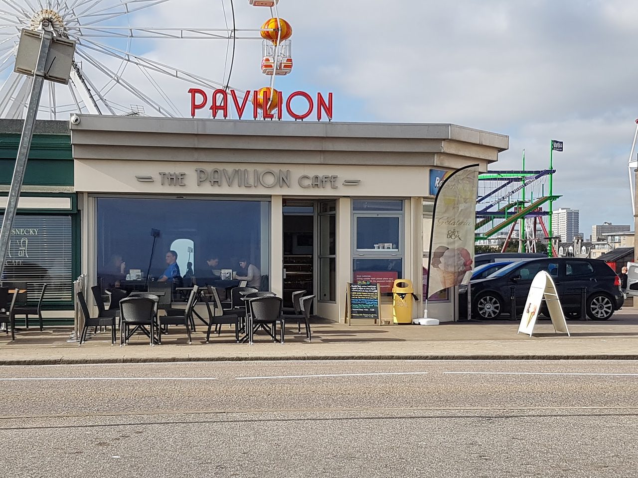 PAVILLION SNACK BAR