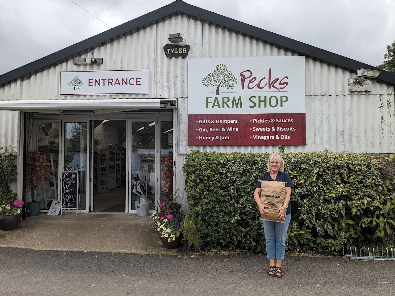 Pecks Farm Coffee Shop