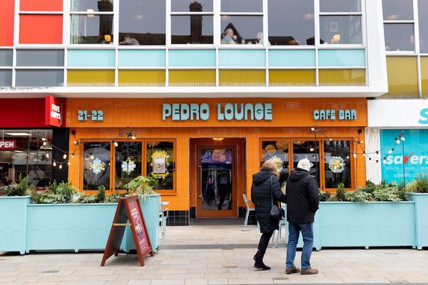 Pedro Lounge