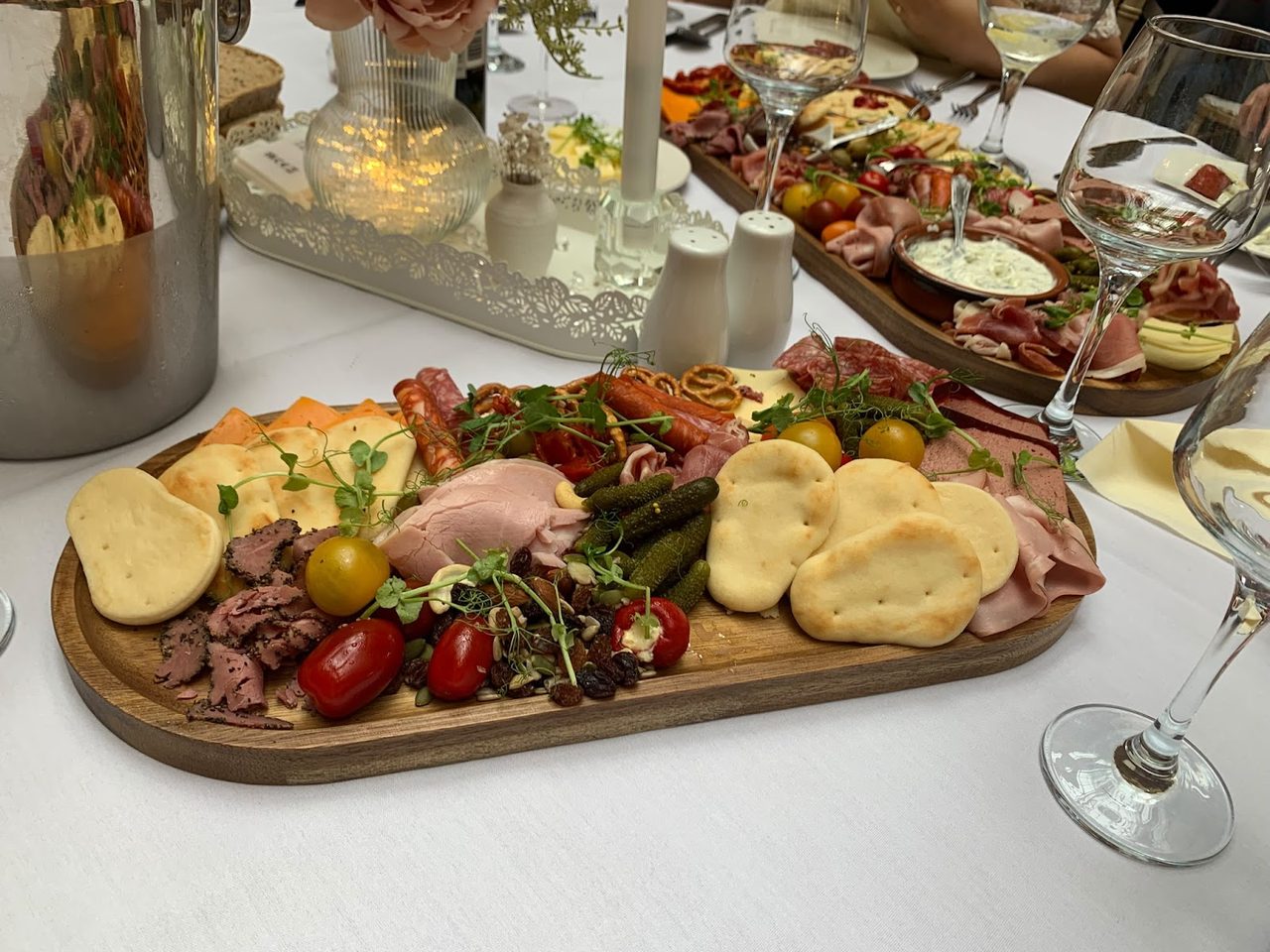 Peterstone Lakes Events / Sue Franks Catering