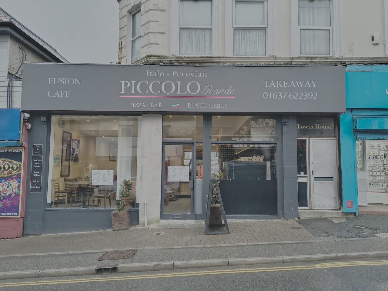 Piccologrande Pizza - Bar, Cafe