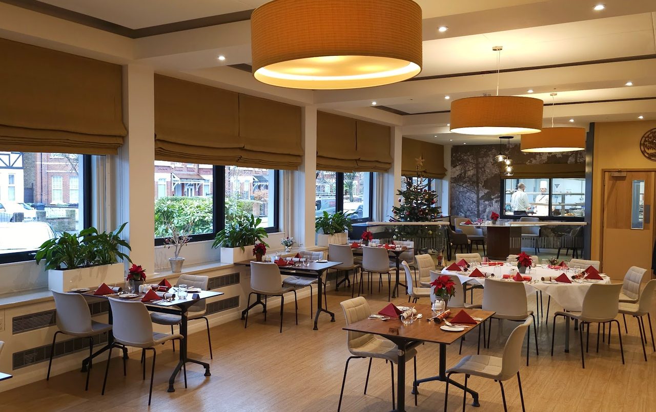 Pillars Restaurant