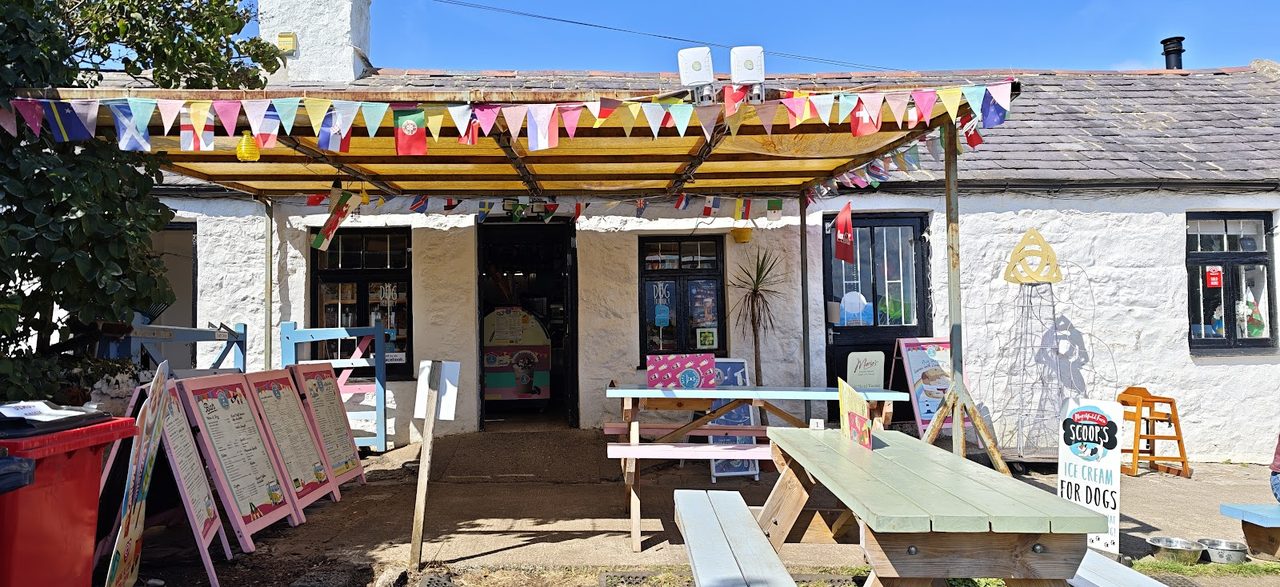 Pilot House Cafe