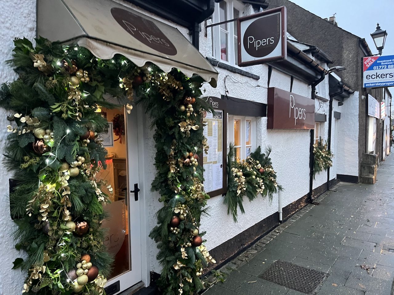 PIPERS RESTAURANT