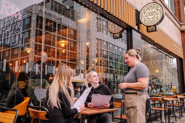 Pizza Express Camden Parkway