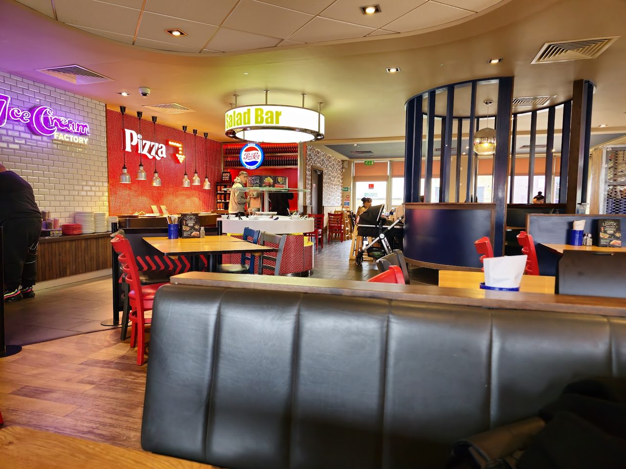 Pizza Hut