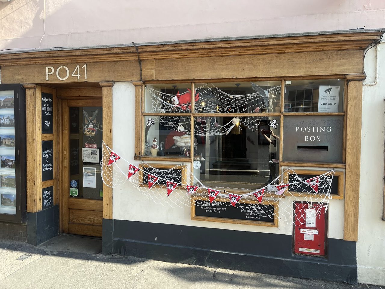 PO41 Coffee House