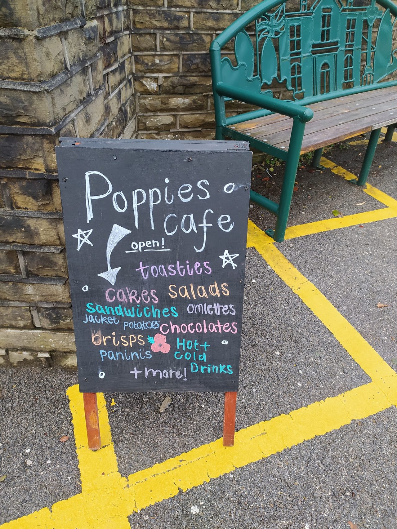 Poppies Cafe