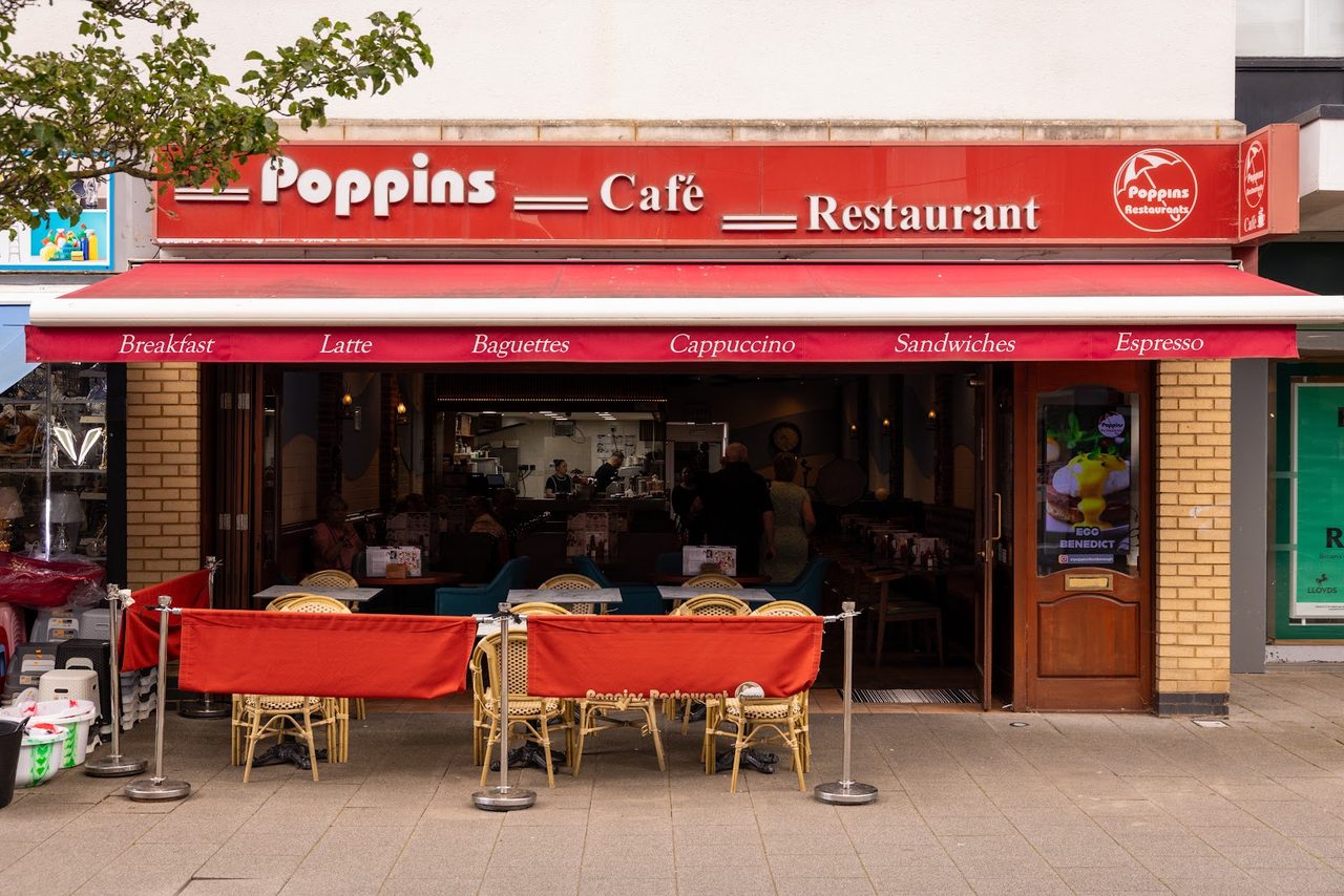 Poppins Restaurant