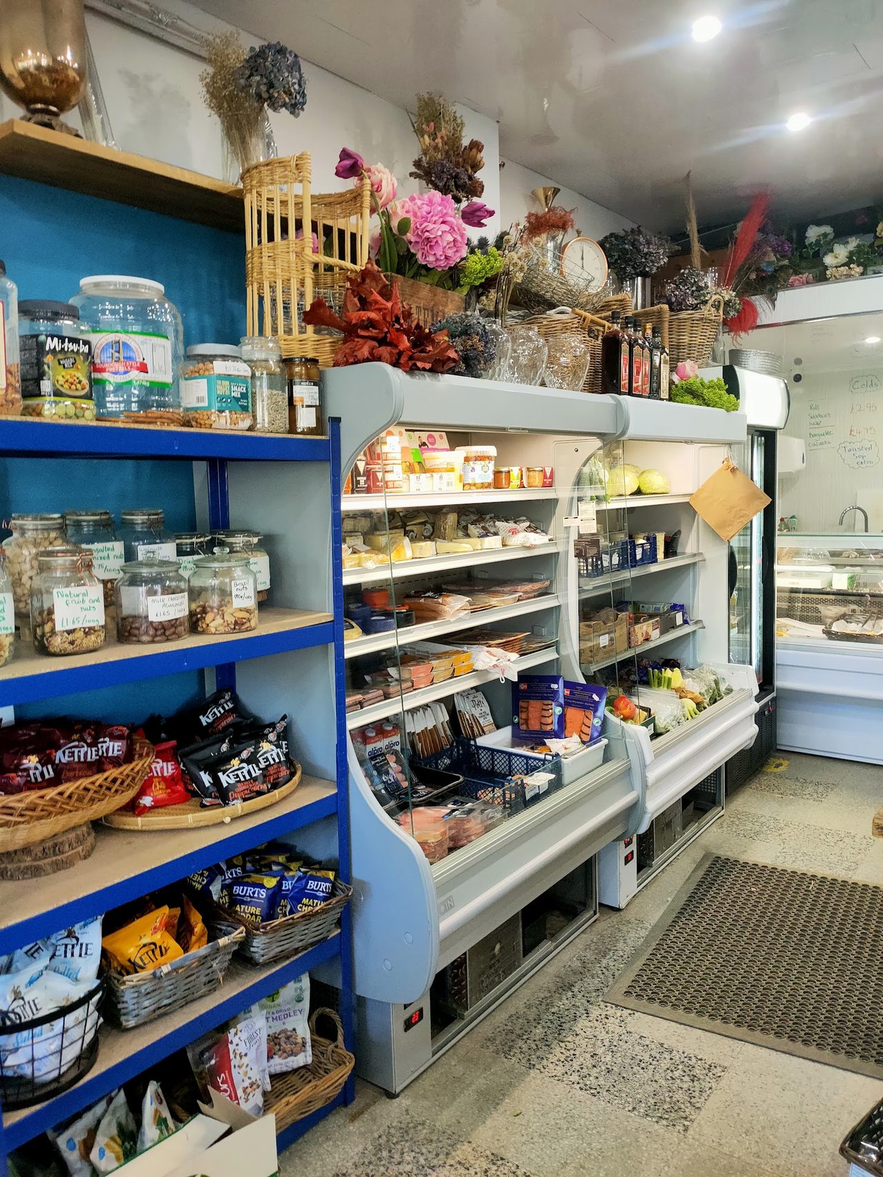 Posies Cafe & Bakery