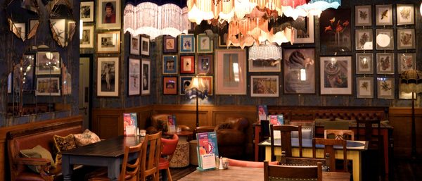 Postino Lounge