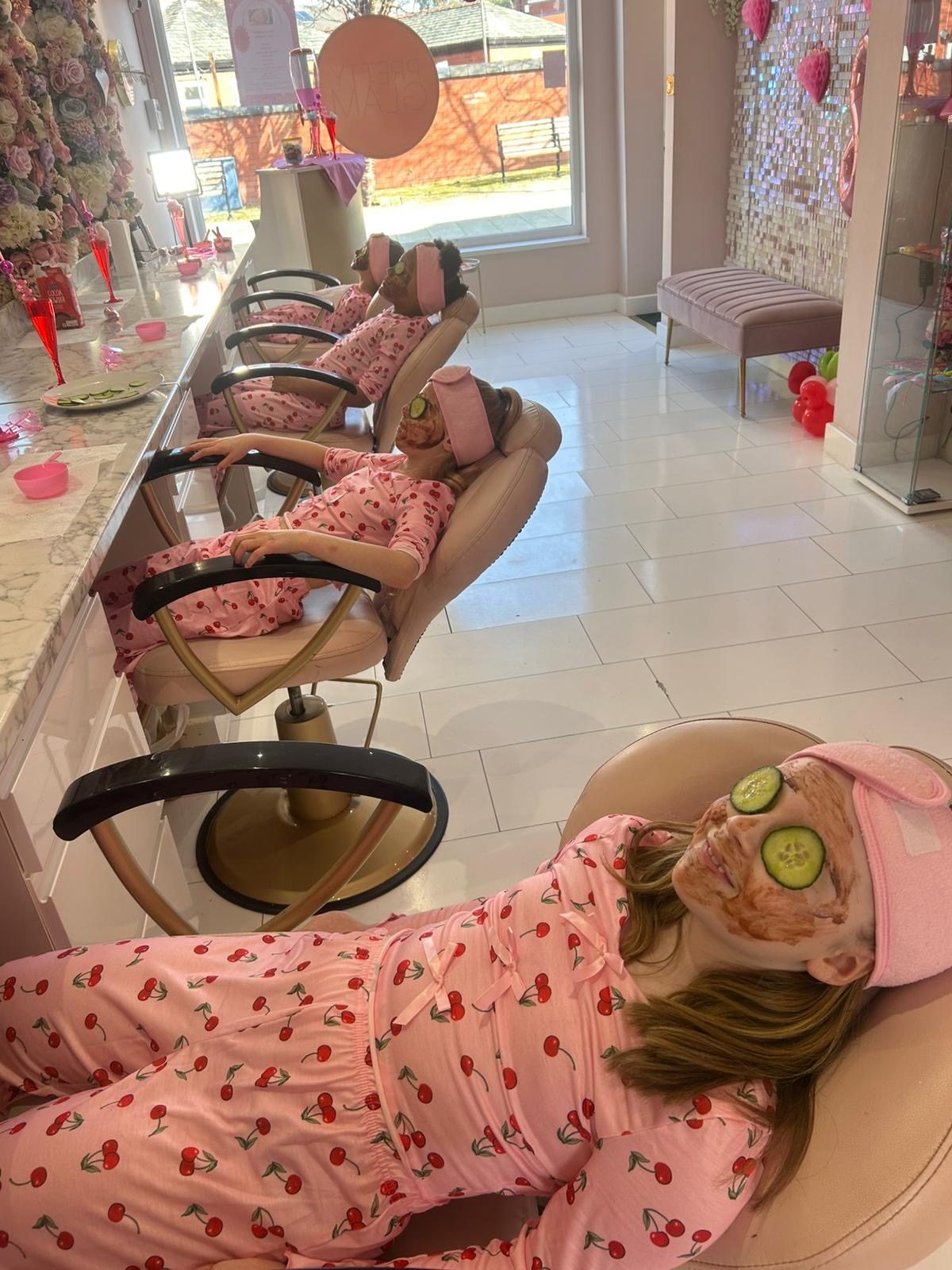Pretty Glam Ltd