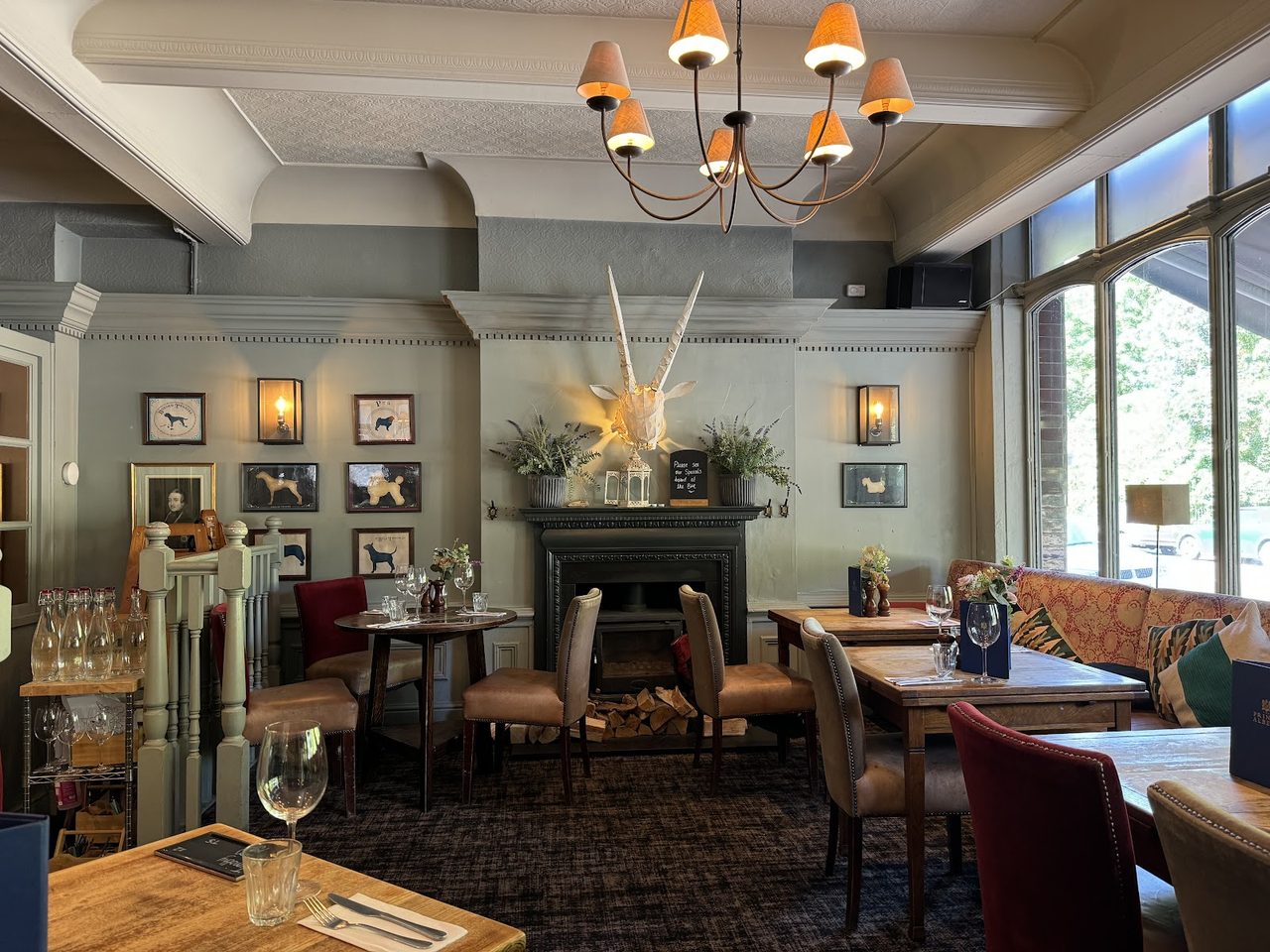 Prince Albert Public House