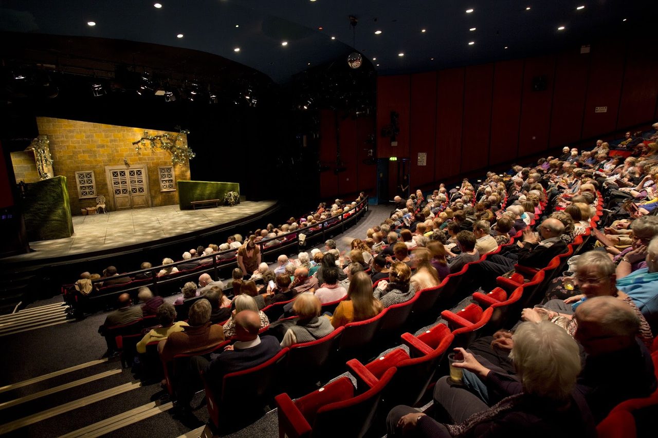 Queens Theatre