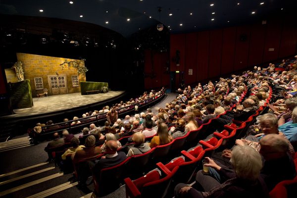 Queens Theatre