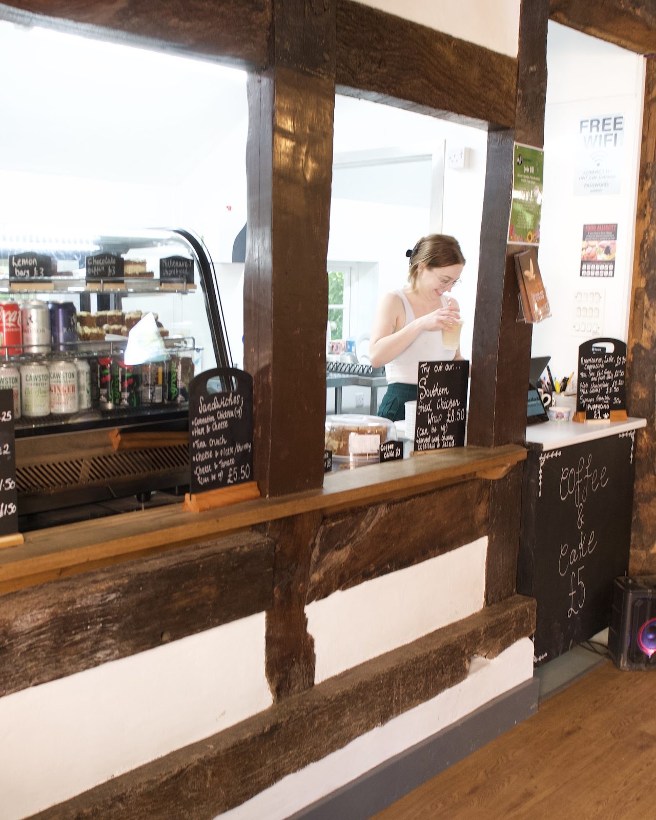 Queenswood Cafe & Visitors Centre