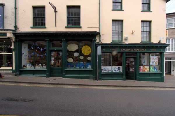 R M Jones (Pharmacy) LLP