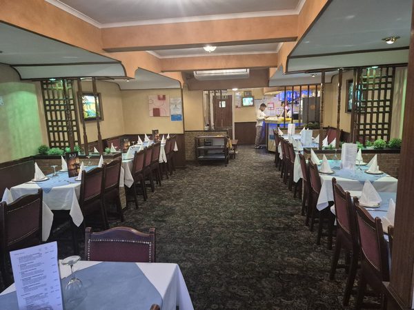 Raj Tandoori