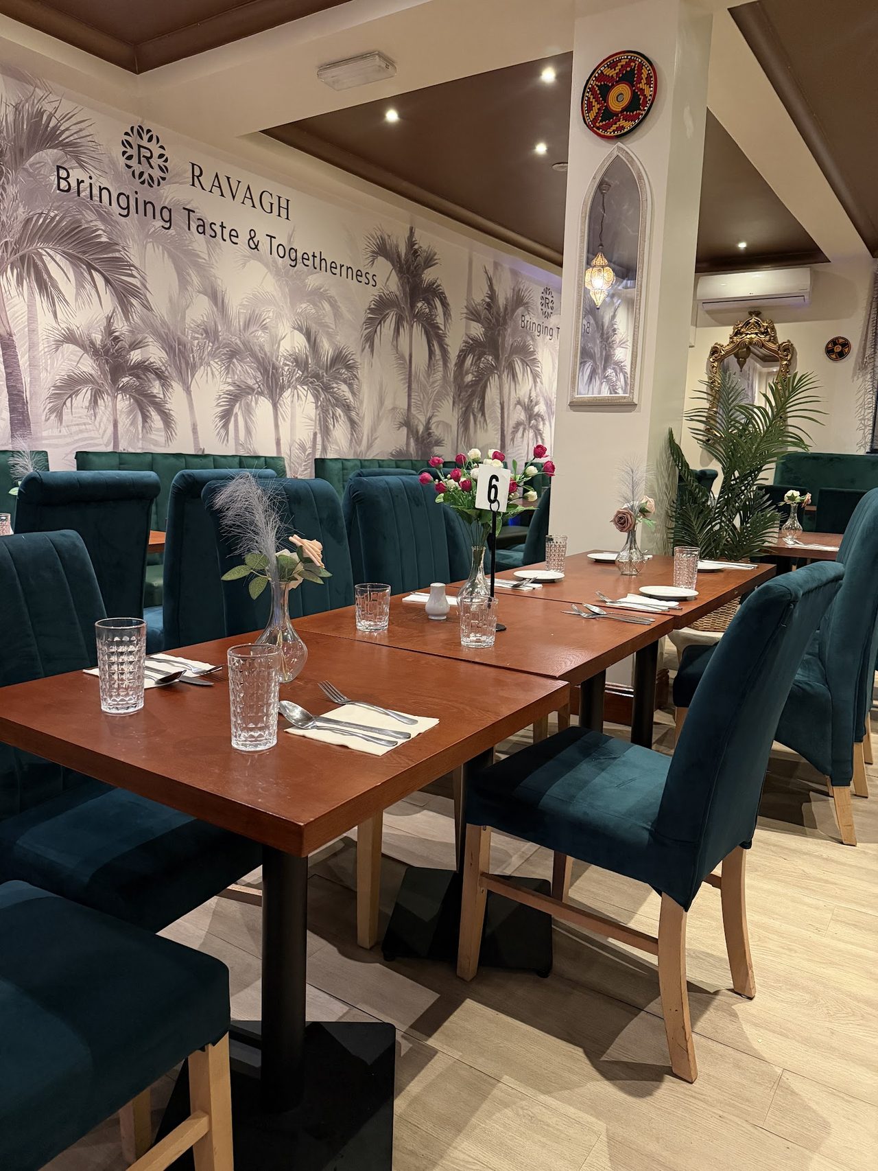 Ravagh Restaurant