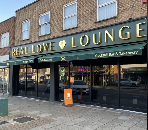 Real Love Lounge