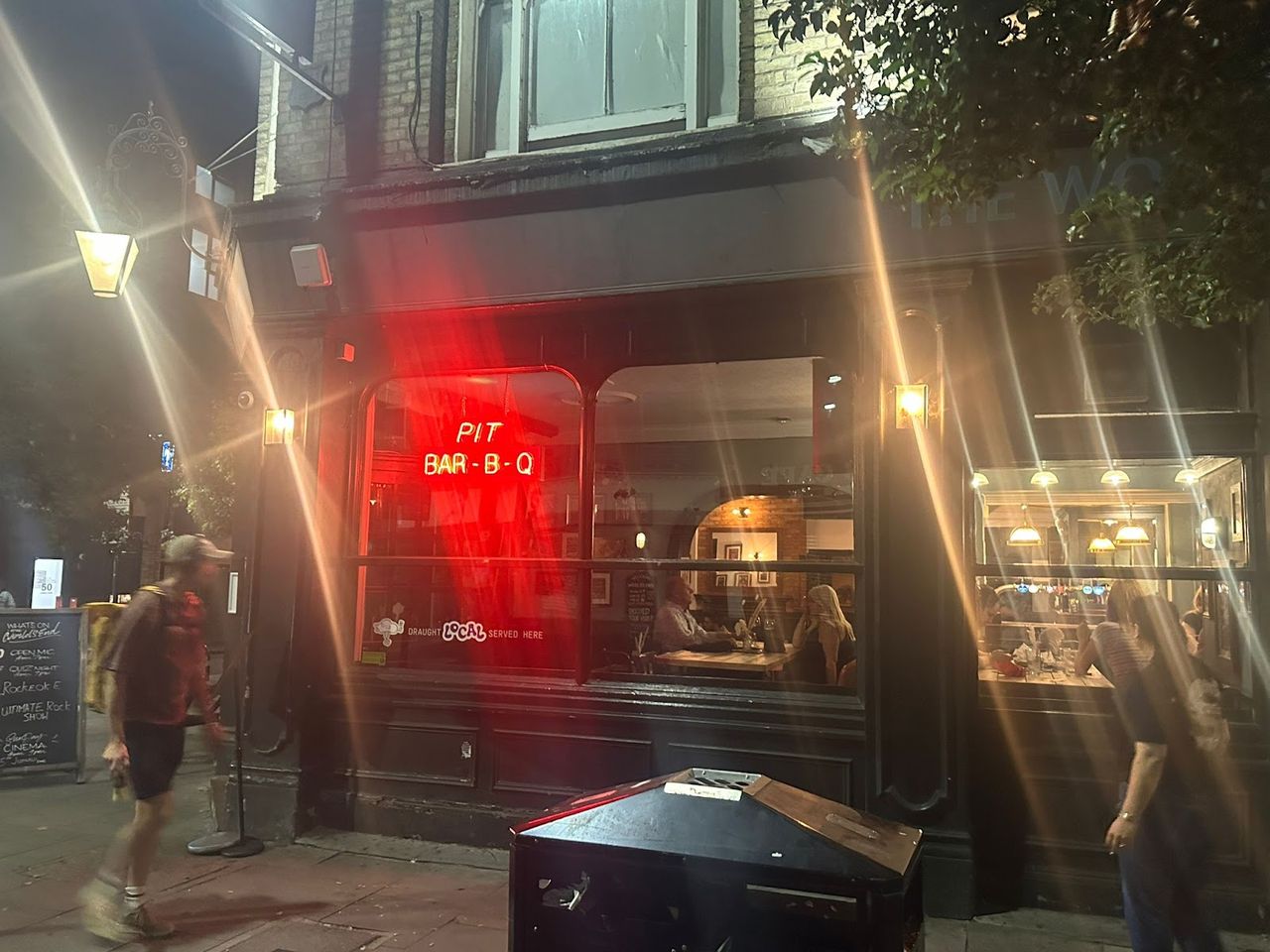 Red Dog Saloon at World’s End Finsbury Park