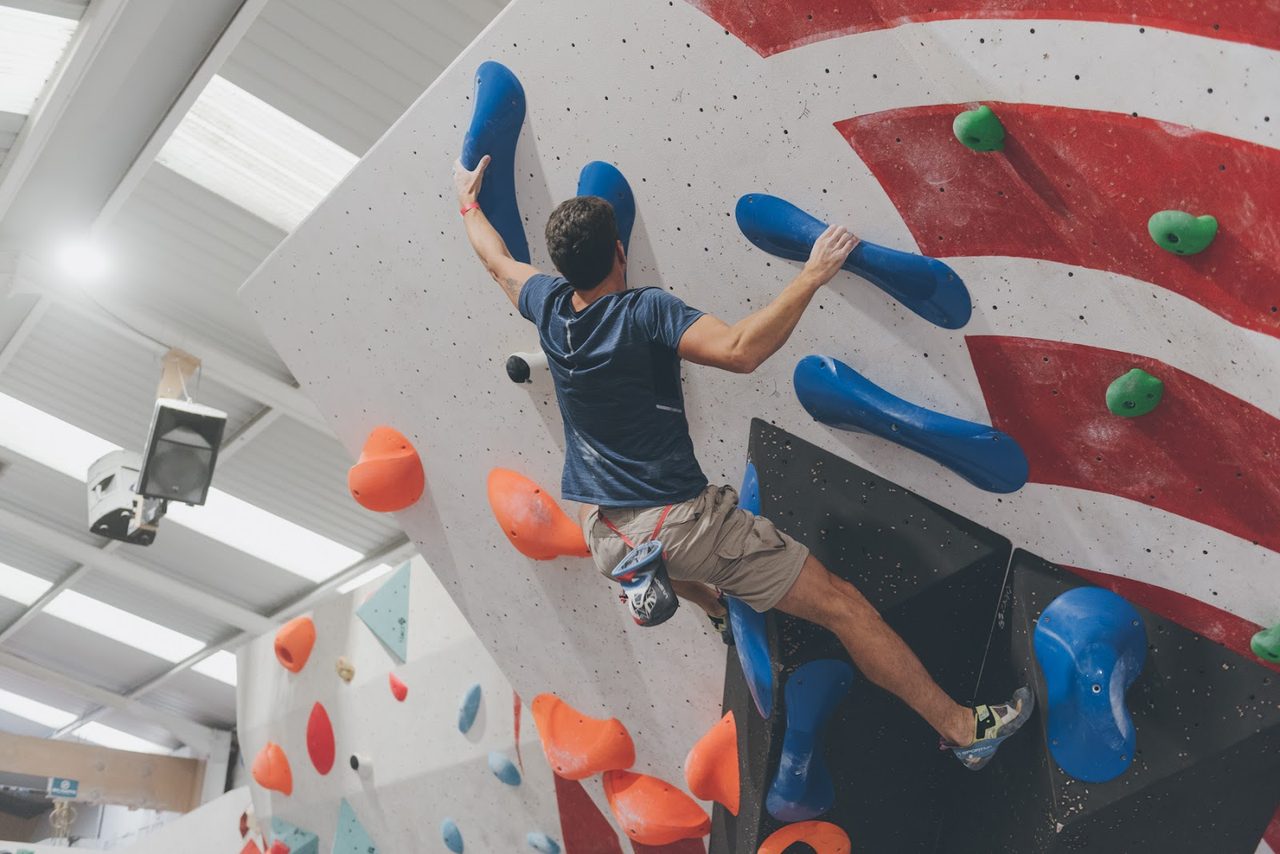 Red Spider Climbing