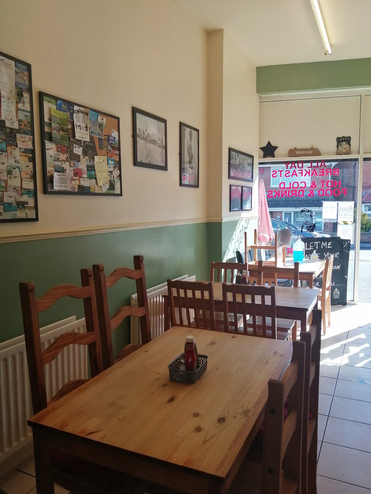 Redhill Cafe