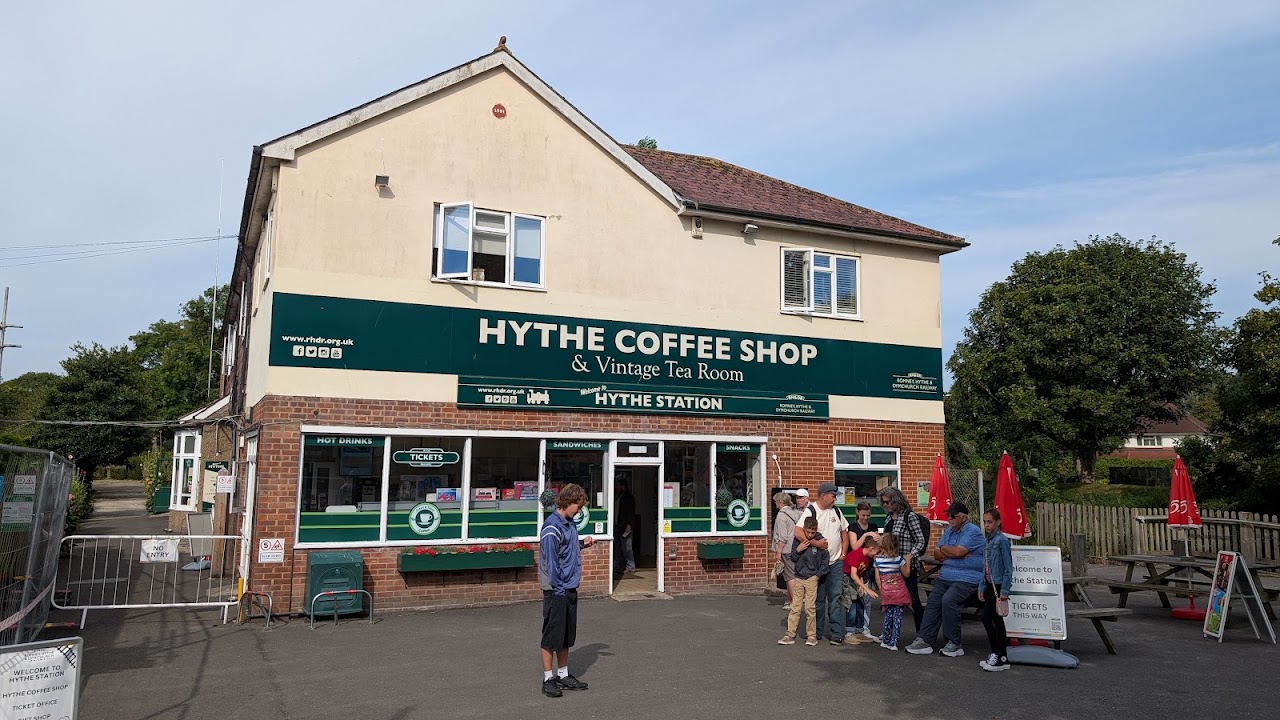RH&DR Hythe Coffee Shop