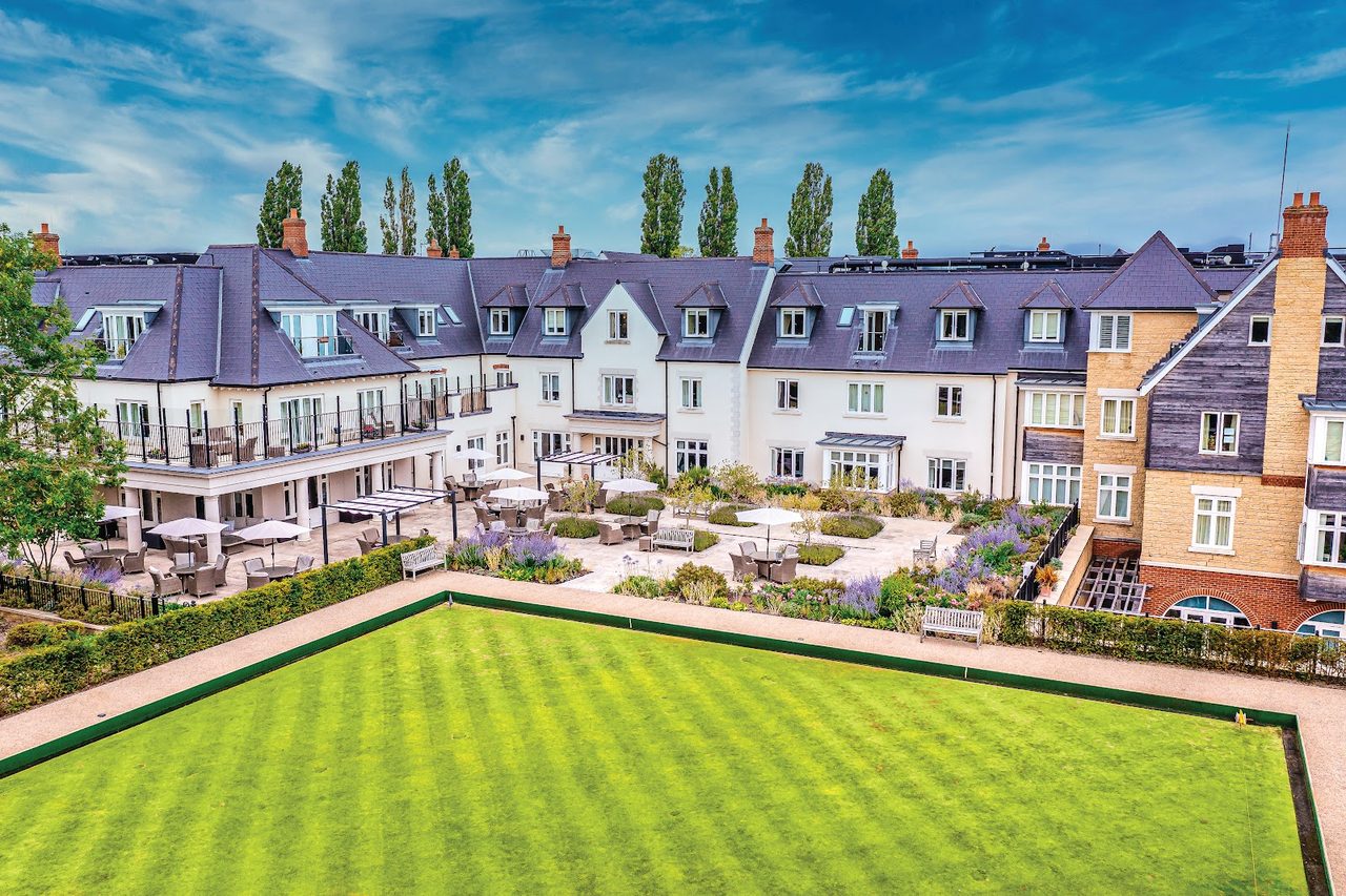 Richmond Village Witney