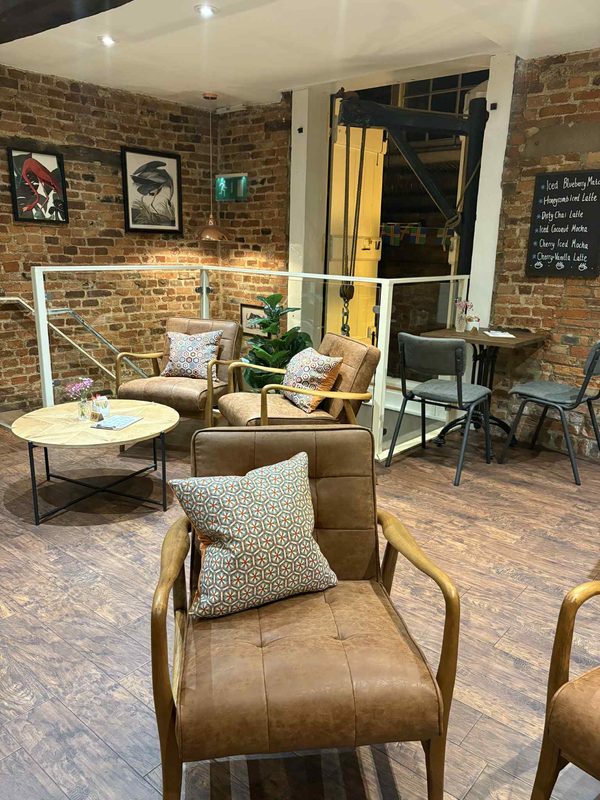 Riverhead Cafe & Bar