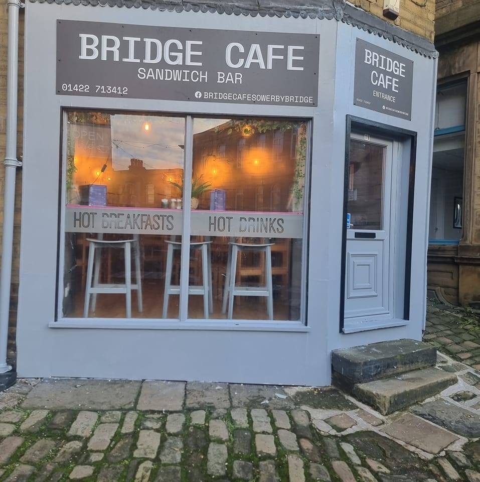 Riverside Cafe