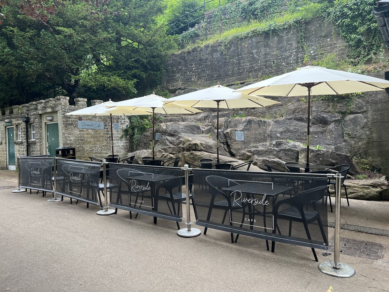 Riverside Cafe