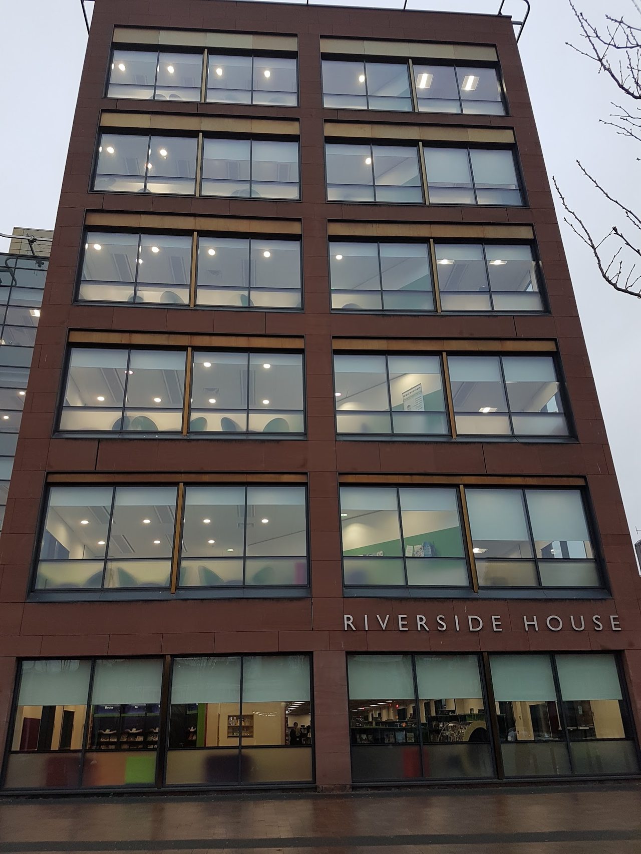 Riverside Cafe